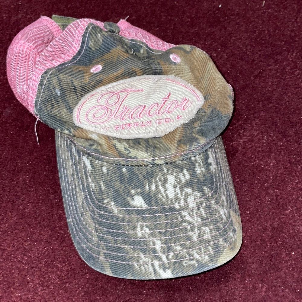 Tractor Supply and Co. Hat